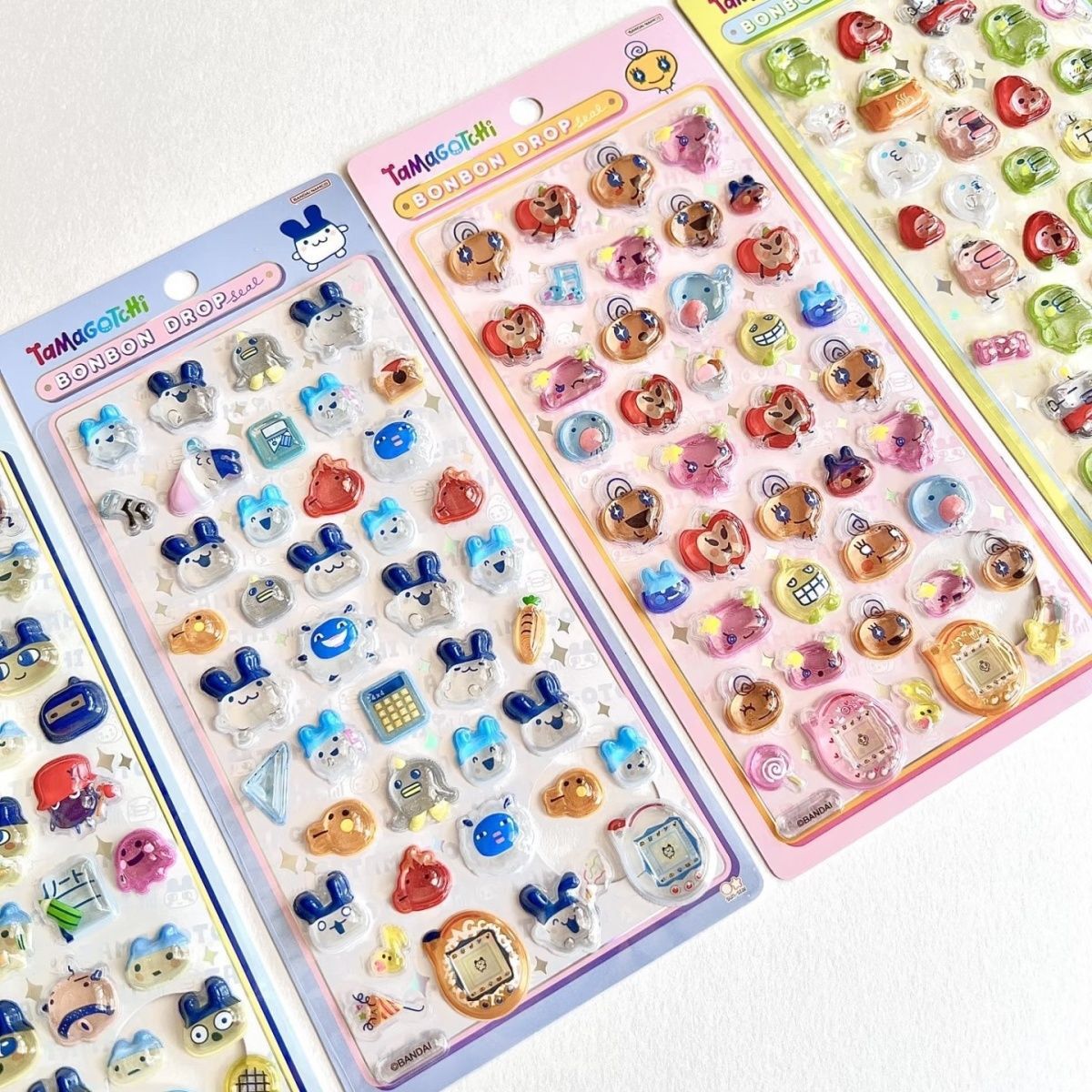 たまごっち3Dステッカー - かわいい漫画の多色デカール、子 - Bandai Model Tamagotchi のレビューと価格
