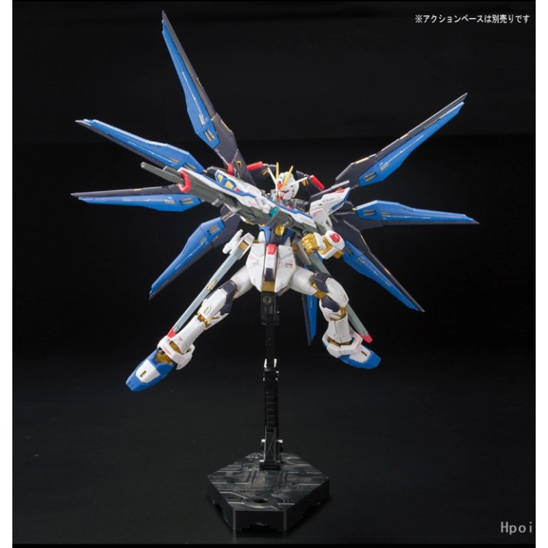 バンダイ RG リアルグレード 1/144 ZGMF-X20 - Bandai Model Gundam Rg のレビューと価格